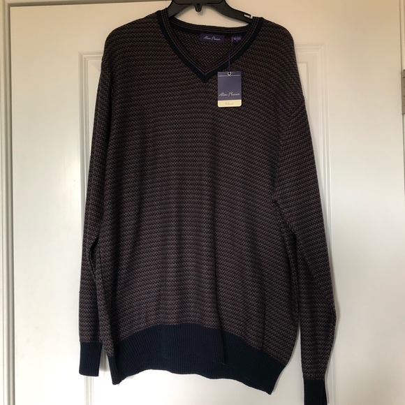 - Alan Flusser Cotton Classic V-Neck Sweater. - Picture 1 of 13